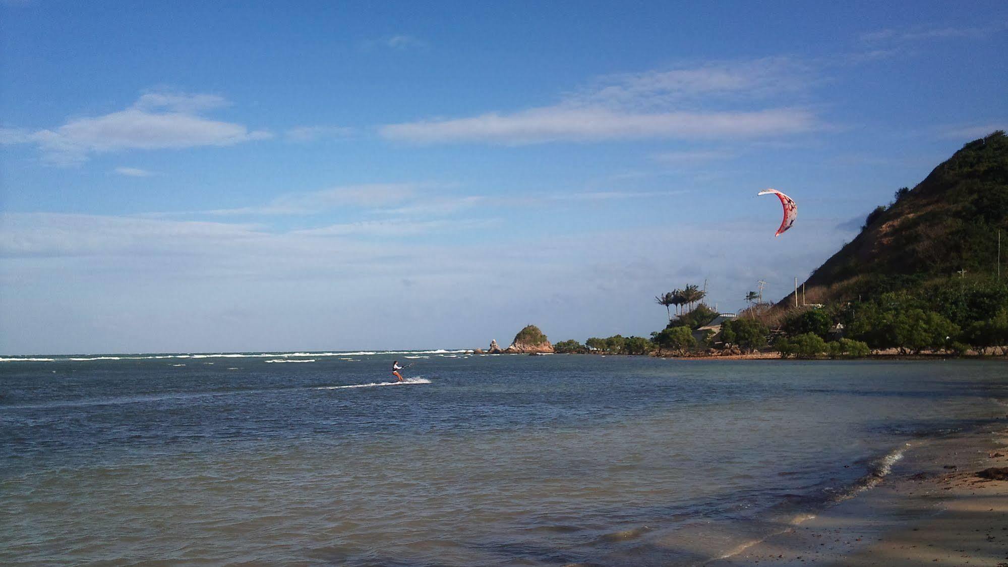 Mangoriders Beach Club Caticlan Esterno foto